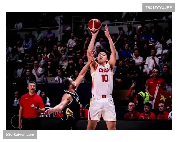 NCAA赛场:王俊杰创个人得分新高,赵维伦替补未得分 NCAA赛场:王俊杰创个人得分新高,赵维伦替补未得分