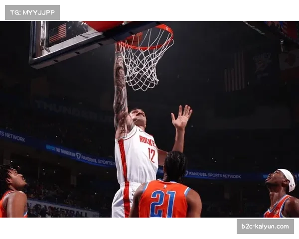 亚当斯前场篮板率创历史 火箭内线成二次进攻保障 亚当斯前场篮板率创历史 火箭内线成二次进攻保障